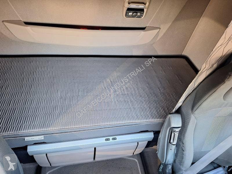جرار DAF XG  FT 4X2