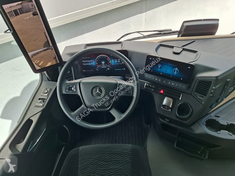 Tracteur Mercedes F 1845 LS 4x2 StreamSpace 2.50m
