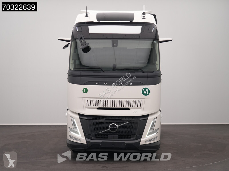 جرار Volvo Aero 500 4X2 XL TC 2xTanks VEB+ ACC CMS