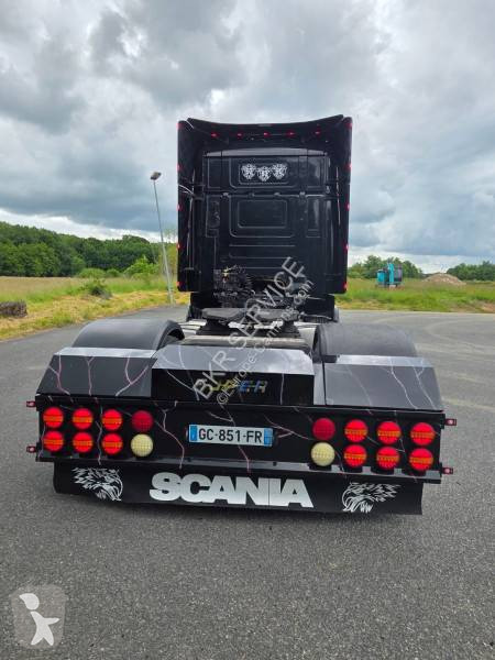 جرار Scania