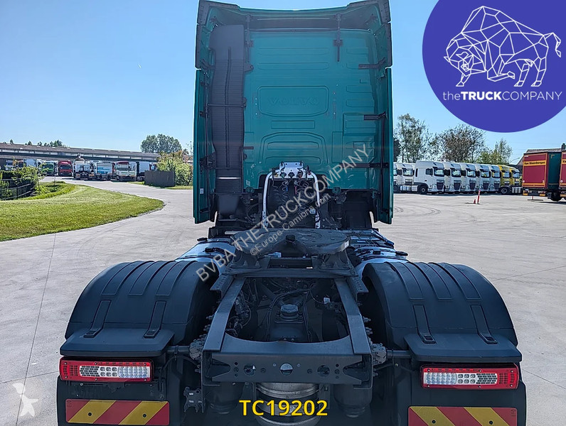 جرار Volvo 500