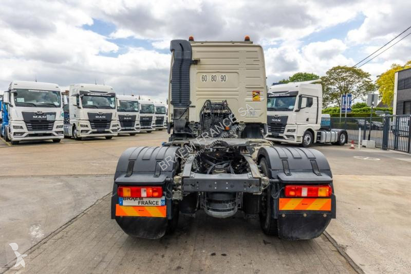 جرار Volvo GLOB 460+HYDR