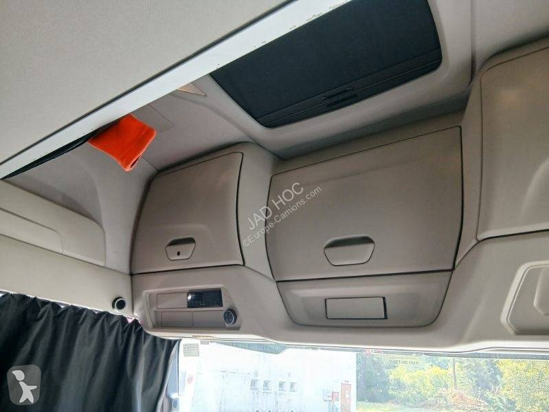 Iveco  tractor unit