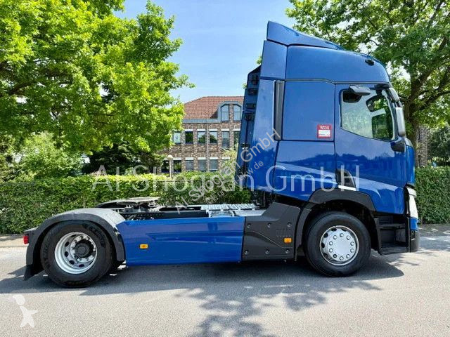 جرار Renault T460...