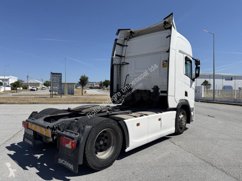 جرار Scania