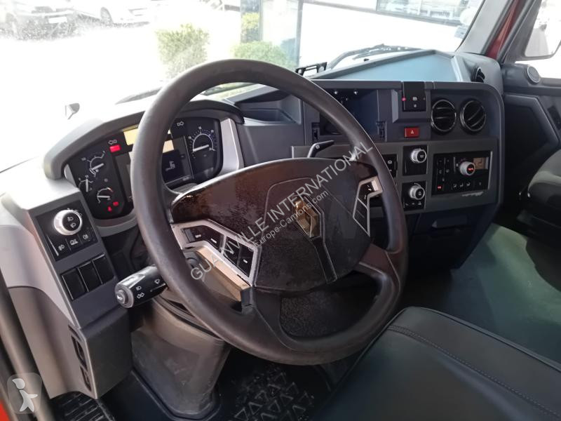 Tracteur Renault 520 Gamme T