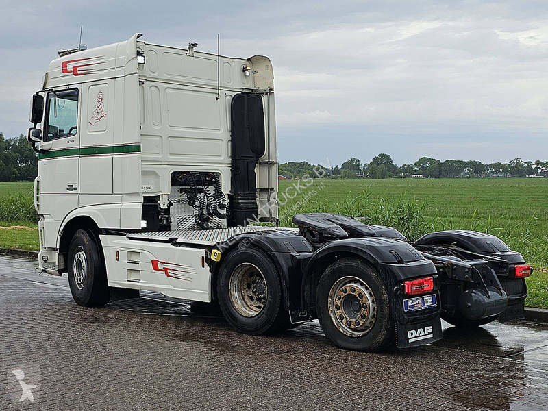 جرار DAF 530 6X2 FTR SPACECAB