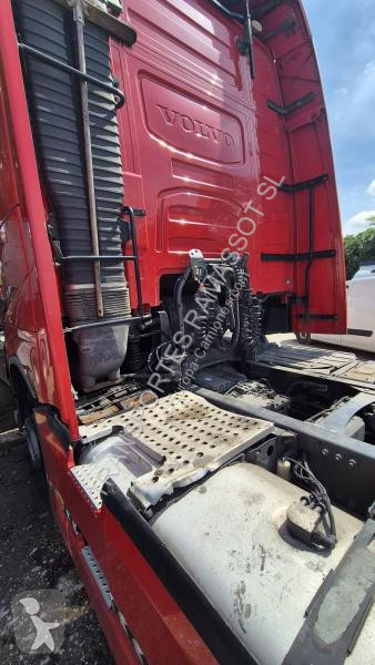 جرار Volvo 460 FH