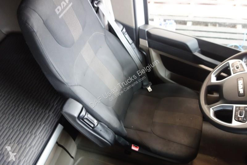جرار DAF XG  FT 4X2