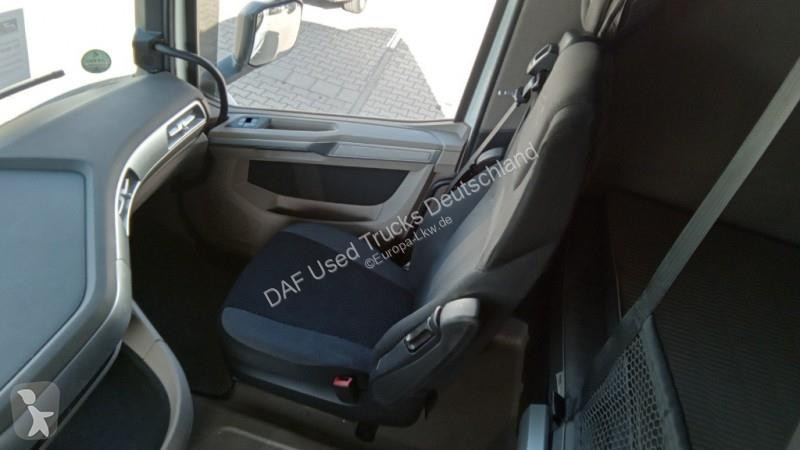 Traktor DAF XG  FT 4X2