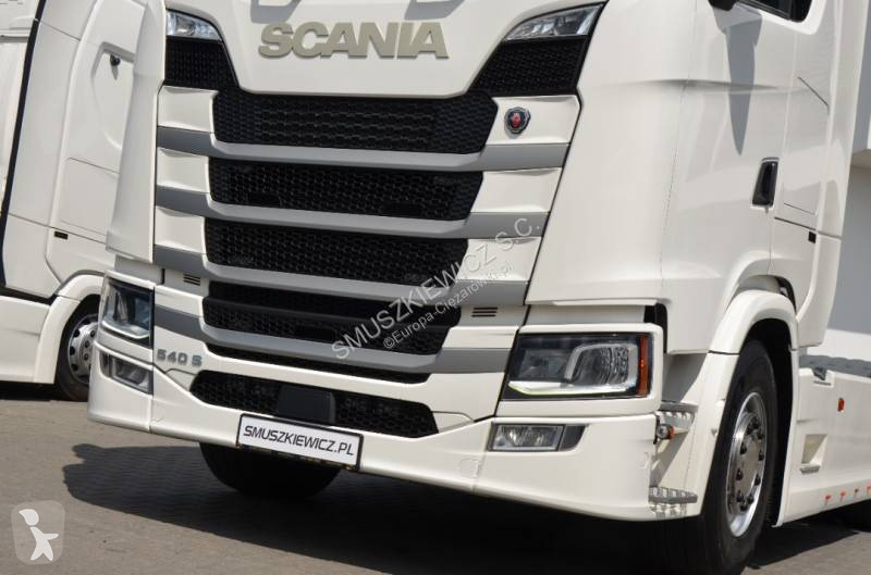 جرار Scania