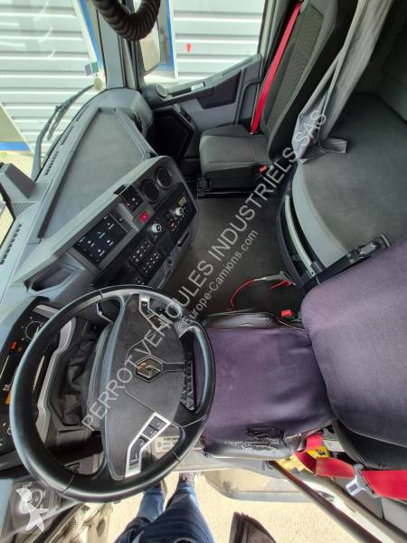 جرار Renault