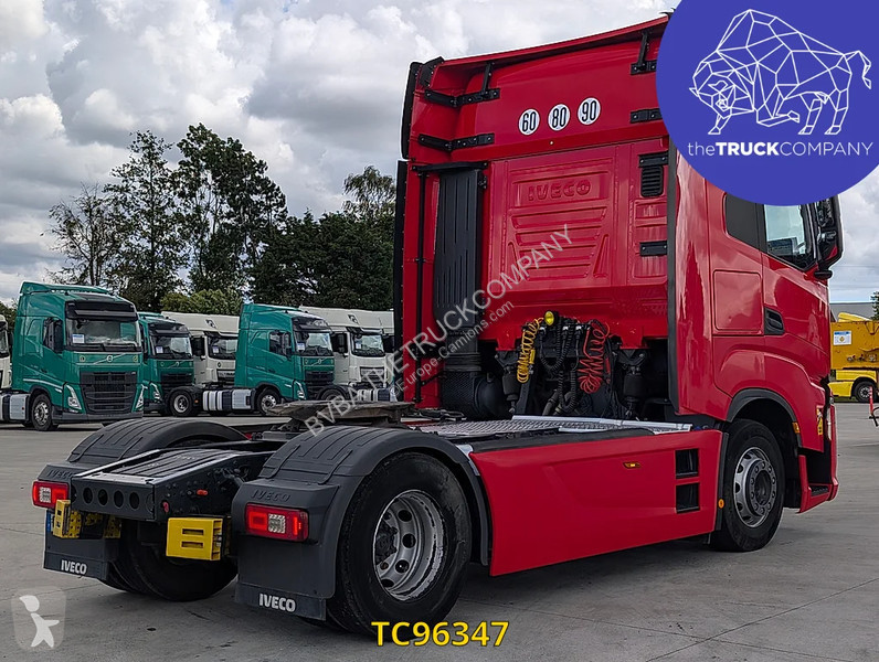 Iveco S-Way 490 tractor unit