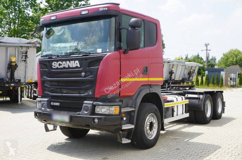 Влекач Scania