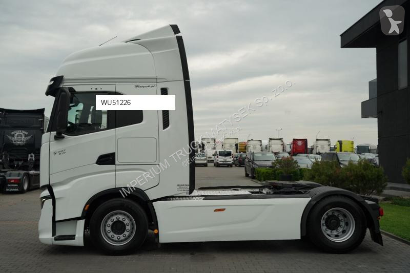 Влекач Iveco 510 / I-PARK COOL