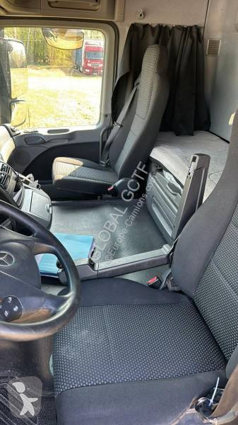 جرار Mercedes