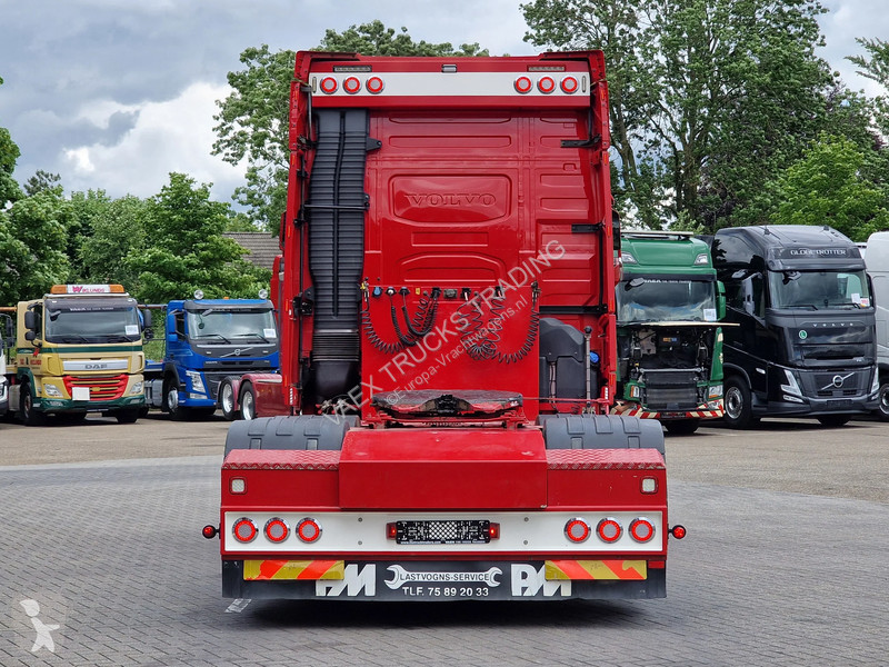 جرار Volvo 13540 Globetrotter 6x4 - Lift axle -...
