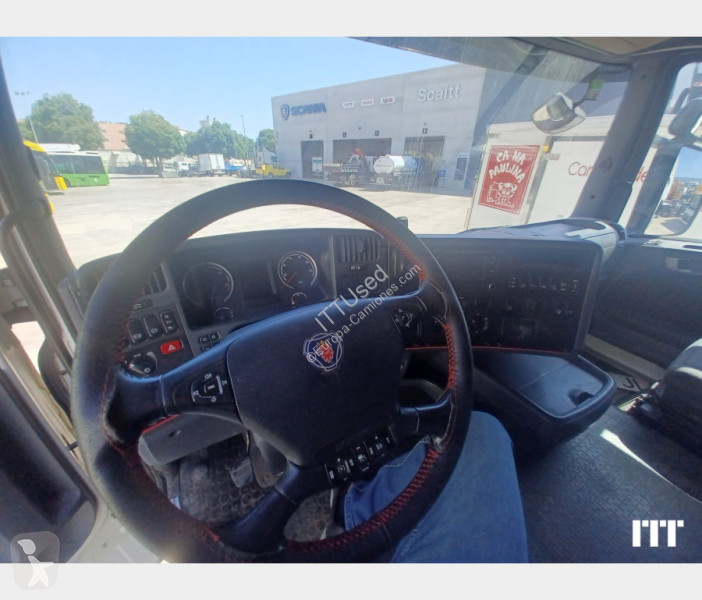 جرار Scania R450