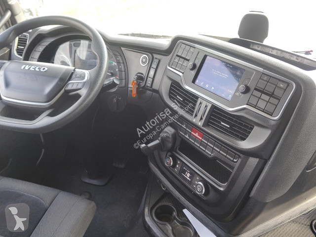 جرار Iveco Stralis AS440S46T/P