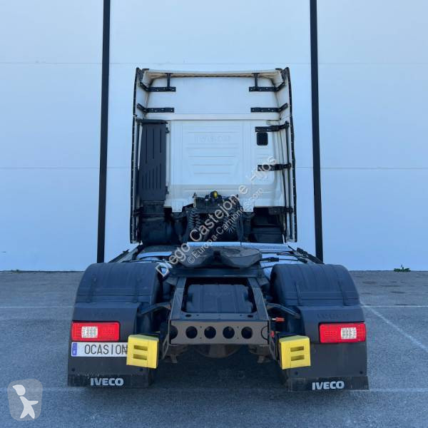 Traktor Iveco