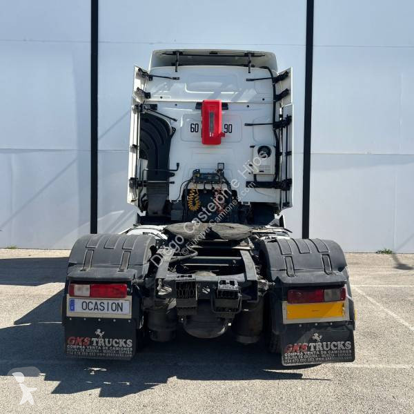 Cabeza tractora Renault
