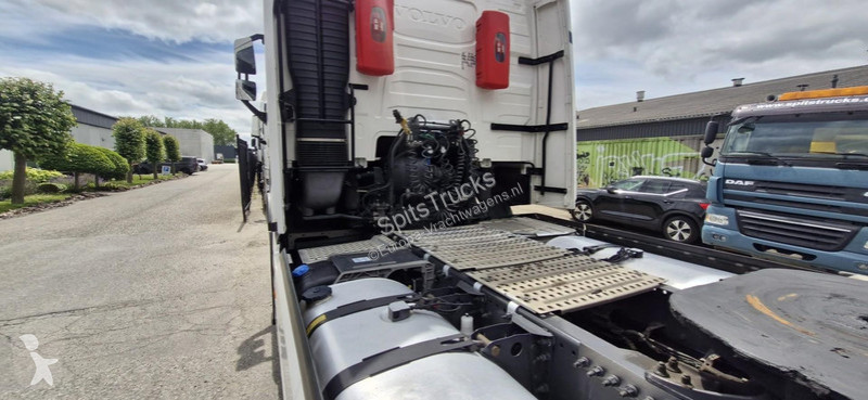 Trattore Stradale Volvo 500 Refrigerator