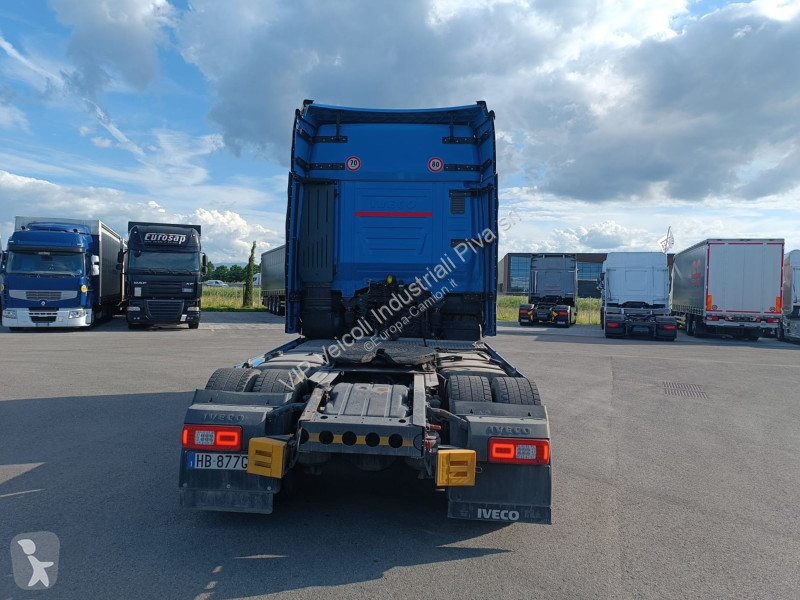 Iveco 510 tractor unit