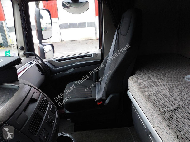Tracteur DAF 530 FT 4X2