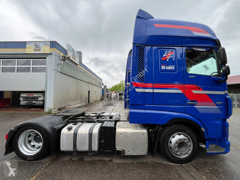 Nyergesvontató DAF 480 SuperSpaceCab 4X2...