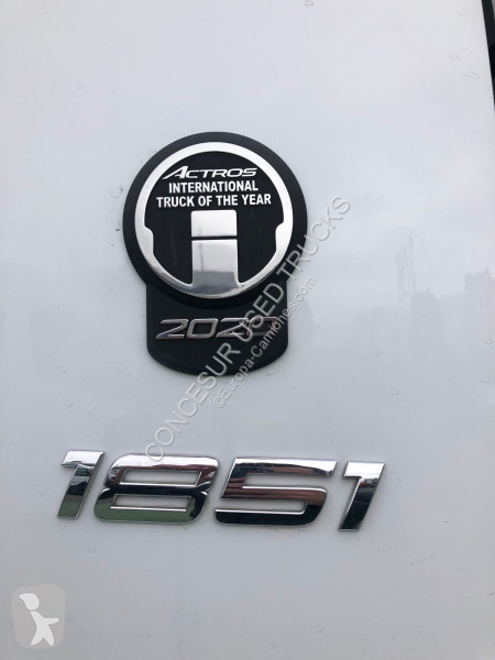 جرار Mercedes  1851 LS