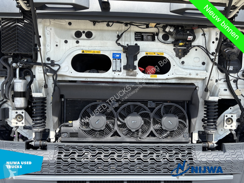 جرار Volvo 500 XL 4x2 I-Save + I-Park
