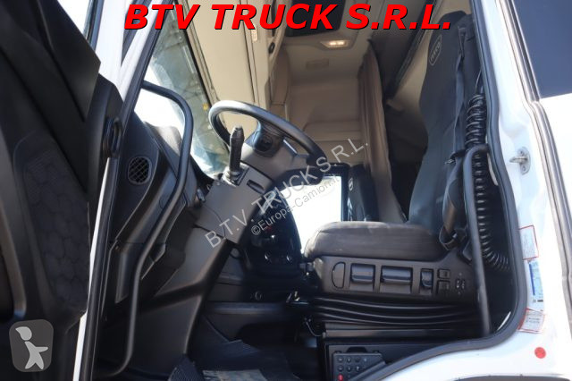جرار Iveco TATTORE STRADALE EURO 6