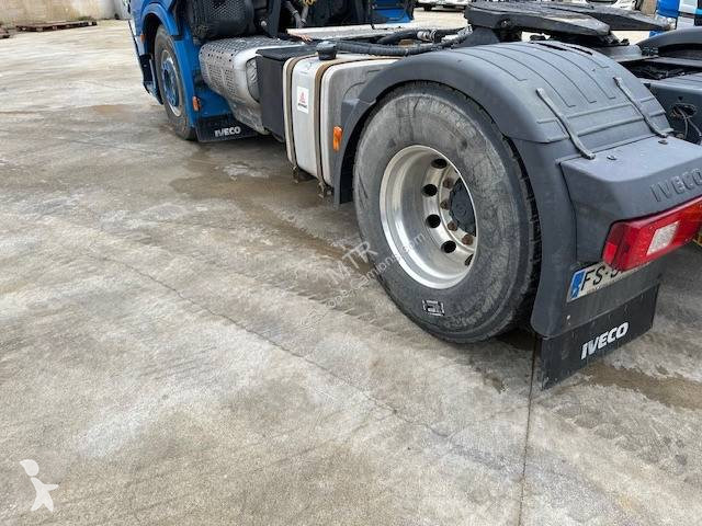 Cabeza tractora Iveco 510