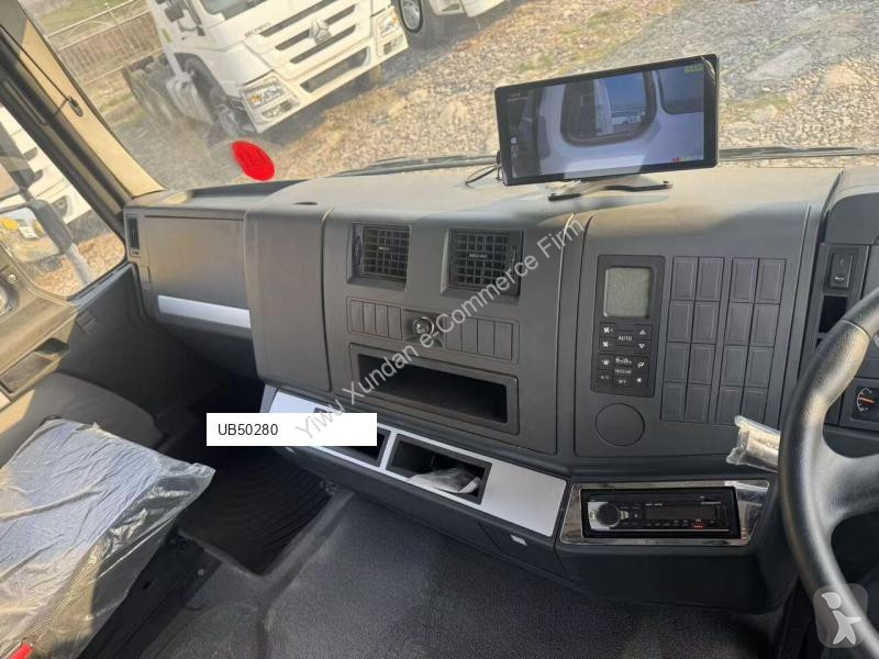جرار Shacman F3000
