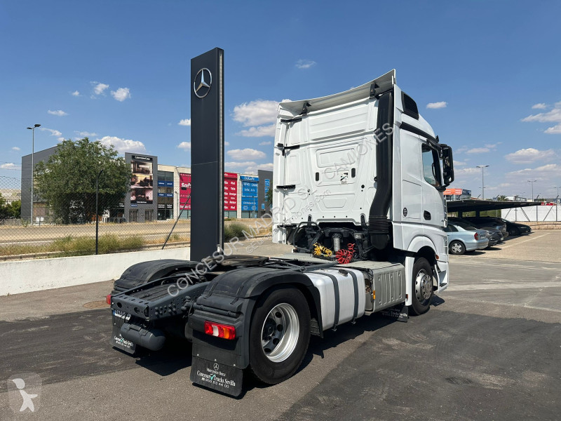 Cabeza tractora Mercedes  1845 LS