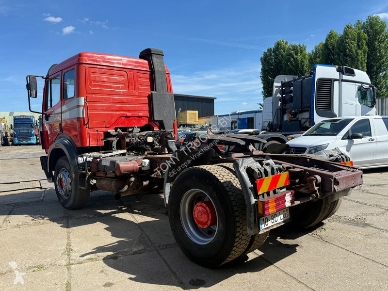 جرار Mercedes 1838 V8 4X2 Spring/Spring Manual...