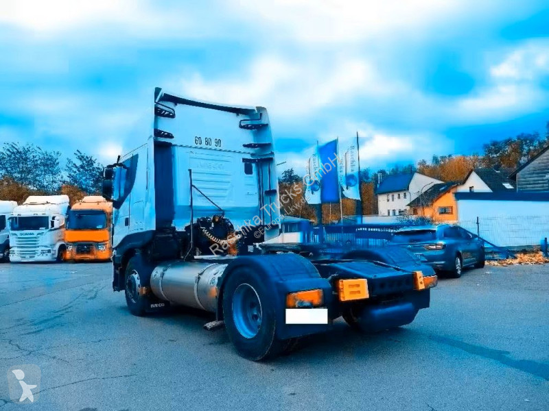 جرار Iveco 460 NP*LNG* 2 STÜCK VORHANDEN*Retarder*