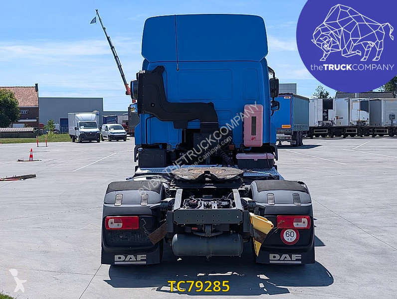 جرار DAF 440