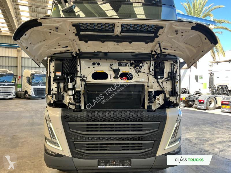 جرار Volvo FH 460 Globetrotter XL Retarder i-Save