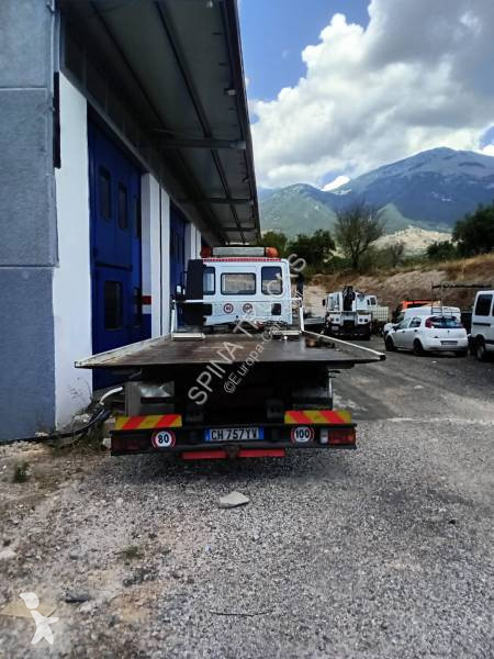 جرار Iveco