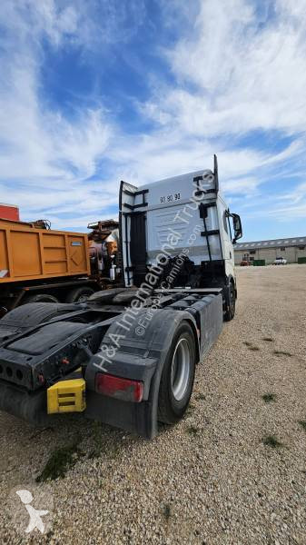 جرار Iveco