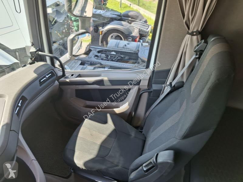 Trekker DAF 480 FT 4X2