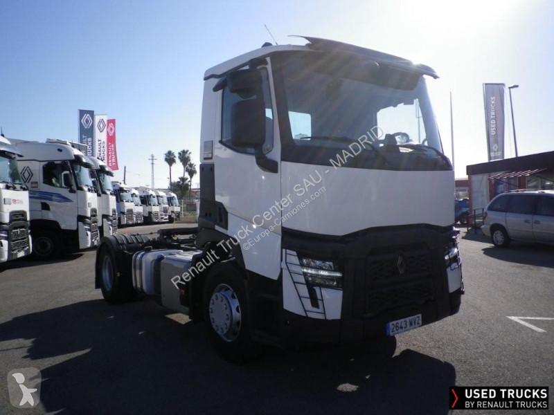 جرار Renault