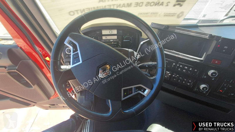 جرار Renault