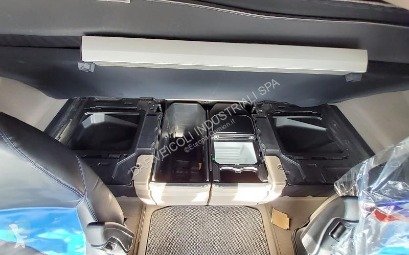 جرار DAF XG  FT 4X2
