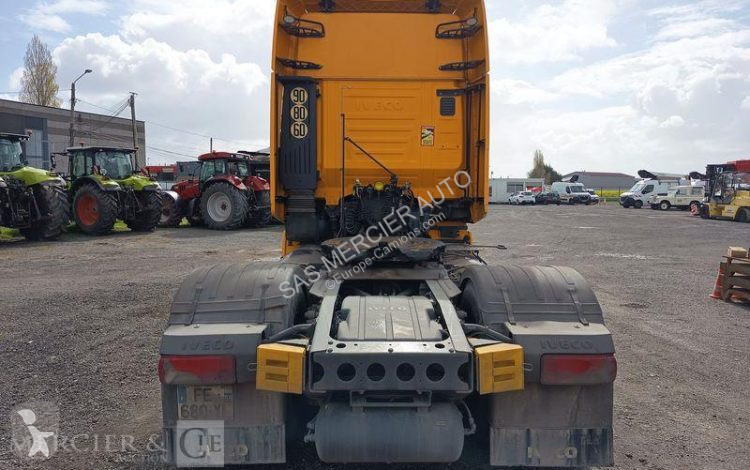جرار Iveco