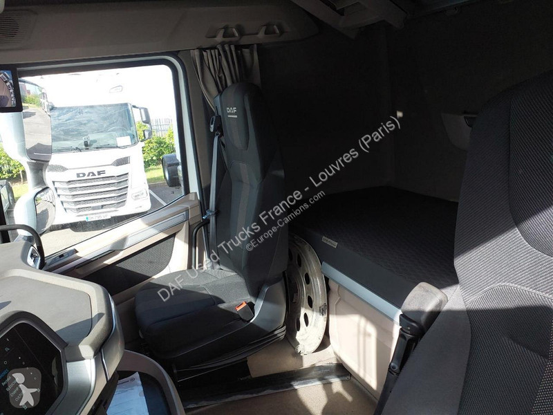 جرار DAF 530 FT 4X2