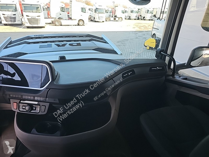 جرار DAF XG  FT 4X2