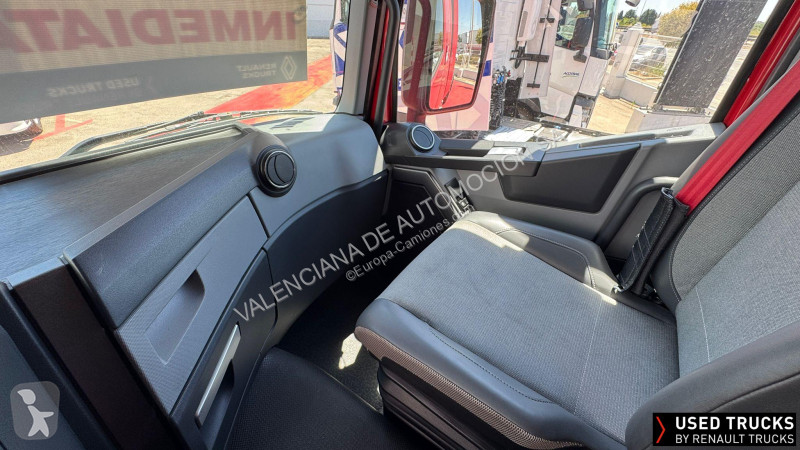 جرار Renault