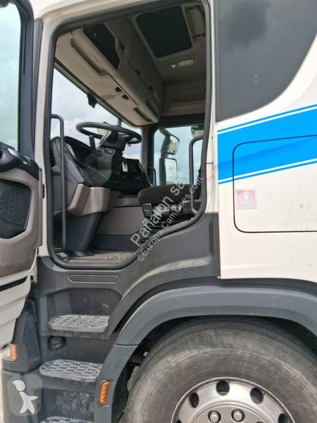 جرار Scania